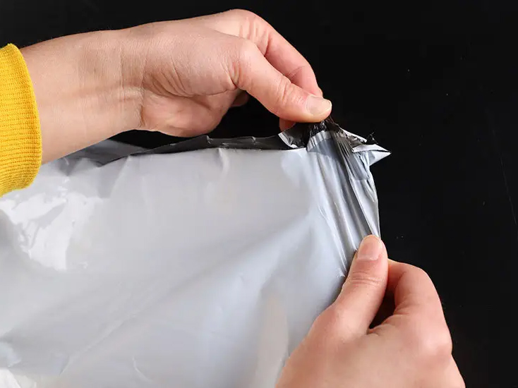 為什么降解塑料袋的承重和韌性比普通塑料袋差？